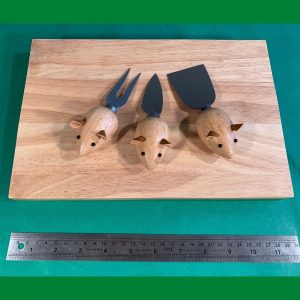 Kikkerland Rubber Wood Stainless Steel Mouse Cheese Board
