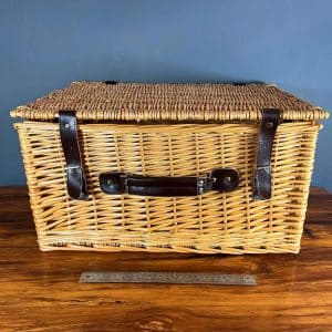 Natural Wicker Hamper - Large