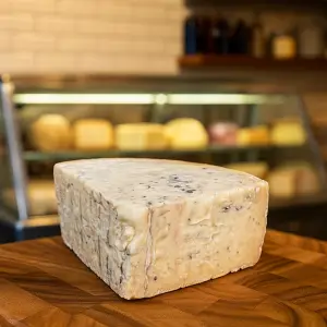 Eborinato Al Tartufo cheese
