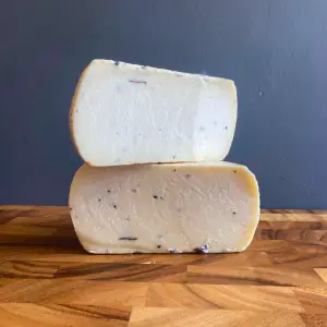 Pecorino Al Tartufo