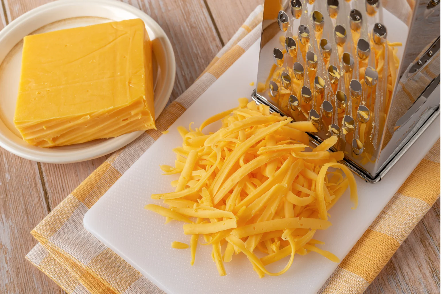 Why Cheddar Cheese Stays a British Favourite 1 Cheddar Cheese